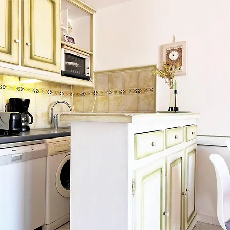 Duplex Familial Avec Terrasse, Proche Plage, Parking Prive - 4 Couchages, - Fr-1-251-541 Le Lavandou